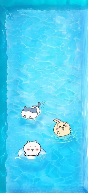 ちいかわ、ハチワレ、うさぎがプールで泳いでいる - 壁紙