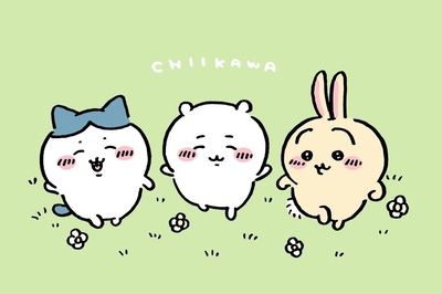 ちいかわ、ハチワレ、うさぎが花のある芝生で走る - パソコン壁紙